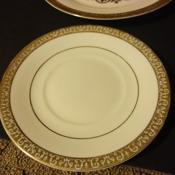 Royal Gold Buffet 3 piece Dish Set - Picture 4 of 8